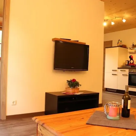 Ferienwohnung Jaud דירה *