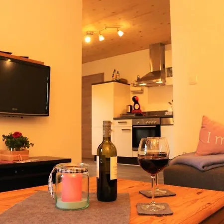 Ferienwohnung Jaud דירה *